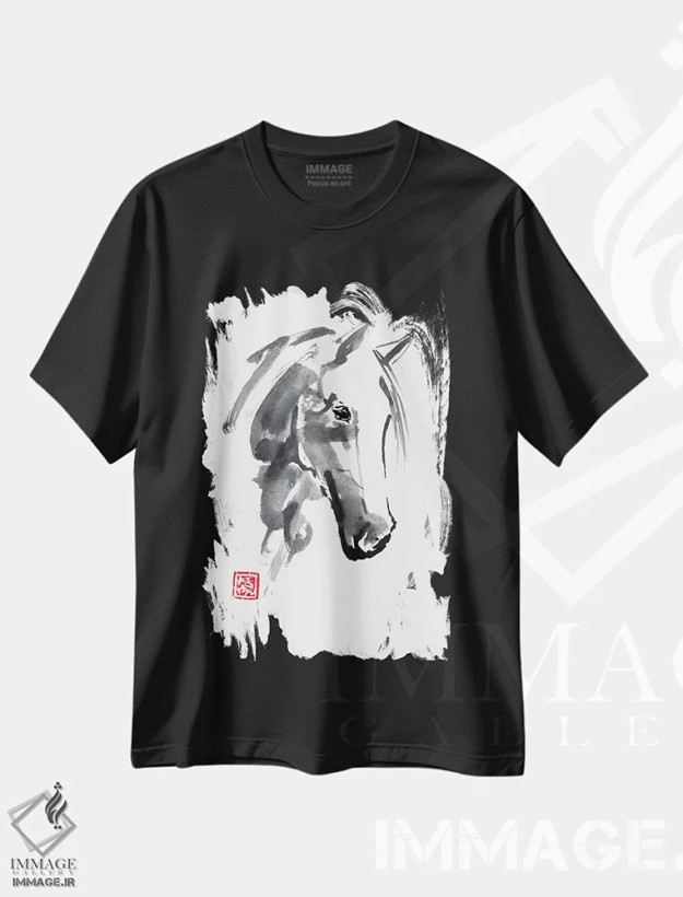 تیشرت مشکی طرح دار سر اسب، هنر تزئینی سیاه و سفید اثر پِشان | فروشگاه ایماژ