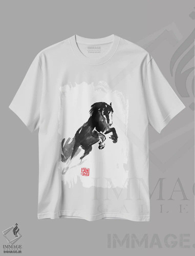 تیشرت سفید طرح دار اسب پرنده، هنر تزئینی سیاه و سفید اثر پِشان | فروشگاه ایماژ