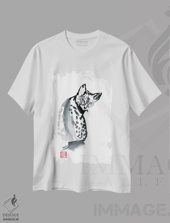 تیشرت سفید طرح دار گربه پلنگی، هنر تزئینی سیاه و سفید اثر پِشان | immage.ir