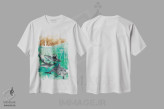 تیشرت سفید طرح دار زندگی دریا، تزئینی اثر جسیکا پیدکاک | فروشگاه ایماژ