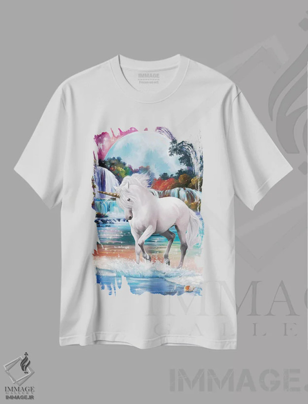 تیشرت سفید طرح دار یونیکورن اثر پی.دی. مورنو | فروشگاه ایماژ