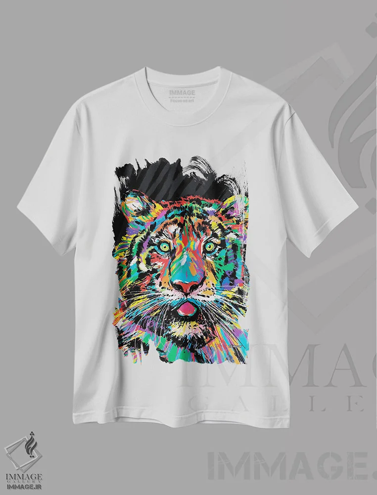 تیشرت سفید طرح دار پدر ببر، دکور معاصر اثر پی.دی. مورنو | فروشگاه ایماژ