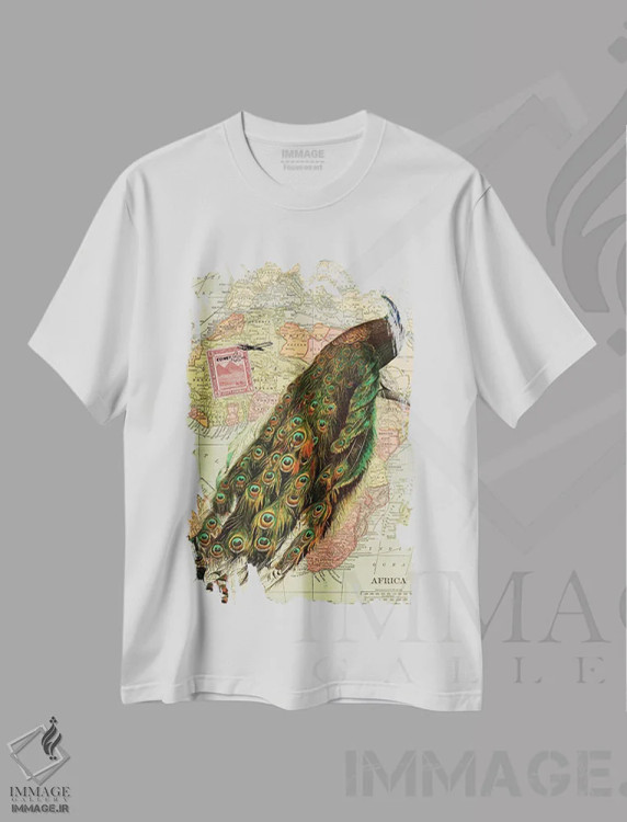 تیشرت سفید طرح دار کولاژ طاووس روی نقشه آفریقا، تزئینی اثر پیدیکس | فروشگاه ایماژ