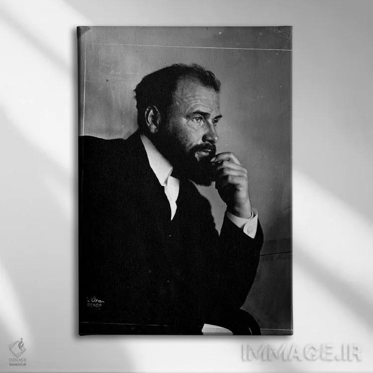 تابلو پرتره گوستاو کلیمت اثر گوستاو کلیمت - نمای روبهرو روی دیوار