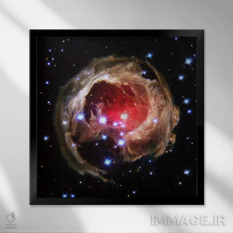 تابلو وی۸۳۸ تکشاخ (تلسکوپ فضایی هابل) اثر ناسا (آژانس فضایی آمریکا) - نمای قابدار مشکی