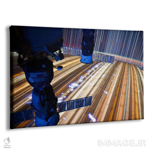 تابلو عکس نوردهی طولانی از ستارهها در فضا ۷ اثر هنرمند ناشناس - نمای پرسپکتیو محصول