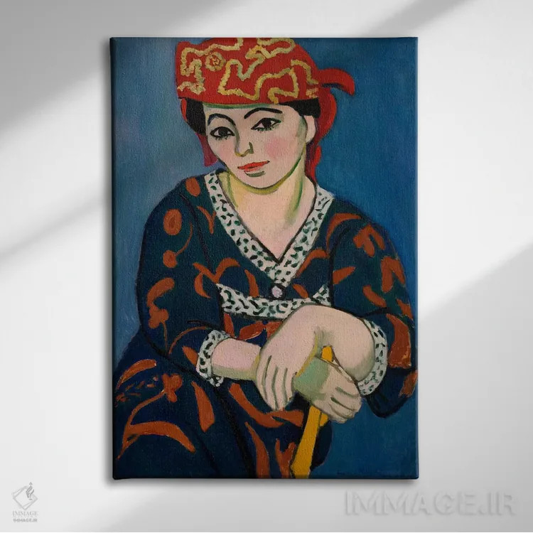 تابلو روسری مادراس قرمز (یا پوشش سر مادراس قرمز)، ۱۹۰۷ اثر آنری ماتیس - نمای روبهرو روی دیوار