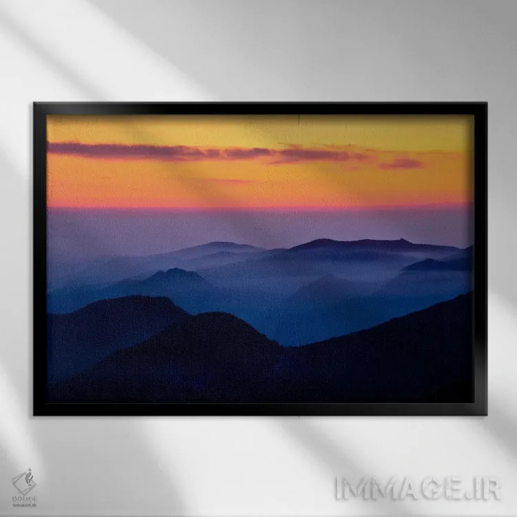 تابلو مه برخواسته اثر دن بالارد - نمای قابدار مشکی