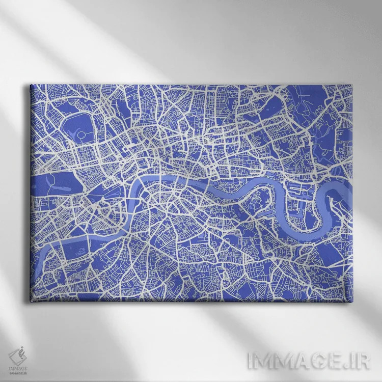 تابلو نقشه لندن ۴ (آبی) اثر مایکل تامپست - نمای روبهرو روی دیوار