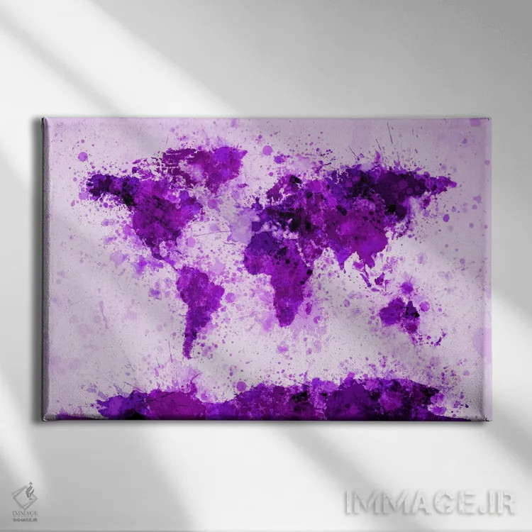 تابلو نقشه جهان با پاشش رنگ (بنفش) اثر مایکل تامپست - نمای روبهرو روی دیوار