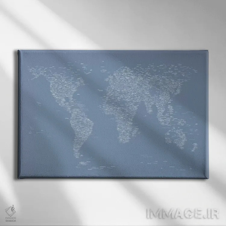 تابلو نقشه جهان با فونت (آبی روشن) اثر مایکل تامپست - نمای روبهرو روی دیوار