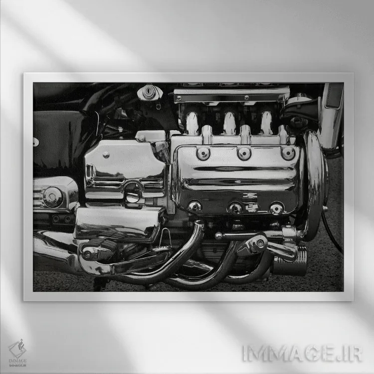 تابلو موتور موتورسیکلت (سیاه و سفید) اثر هنرمند ناشناس - نمای قابدار سفید