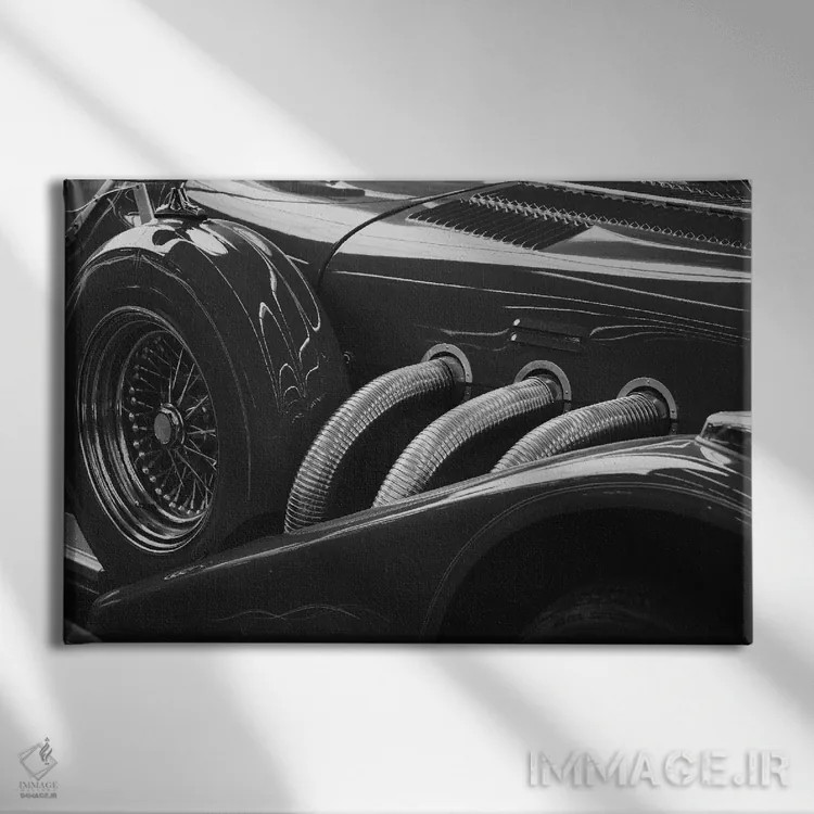 تابلو خودروی قدیمی سیاه و سفید اثر هنرمند ناشناس - نمای روبهرو روی دیوار