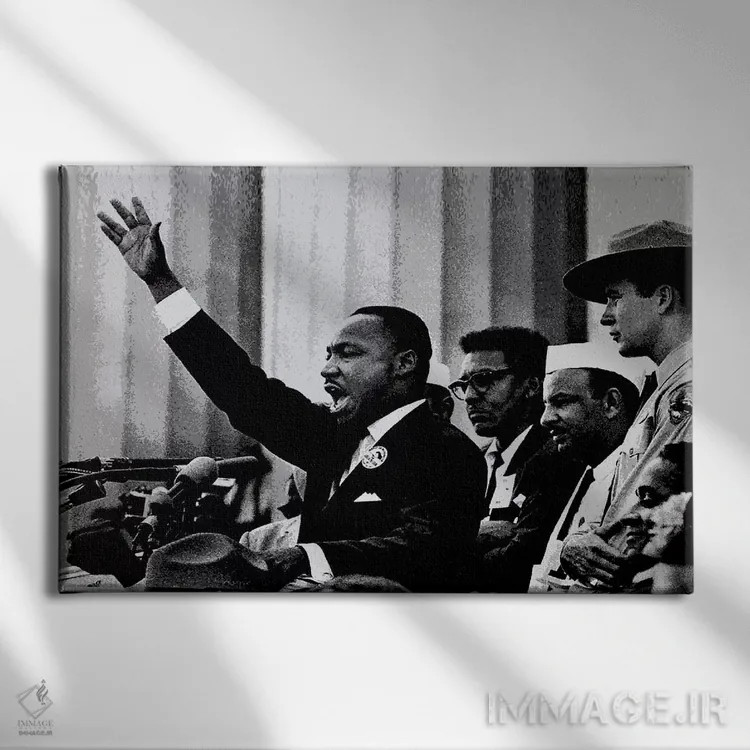 تابلو مارتین لوتر کینگ اثر هنرمند ناشناس - نمای روبهرو روی دیوار