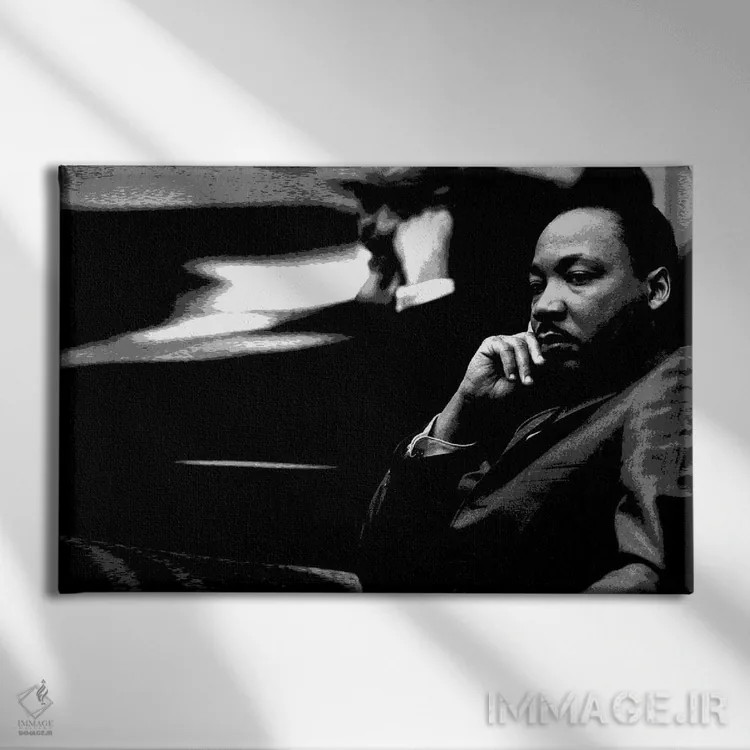 تابلو مارتین لوتر کینگ اثر هنرمند ناشناس - نمای روبهرو روی دیوار