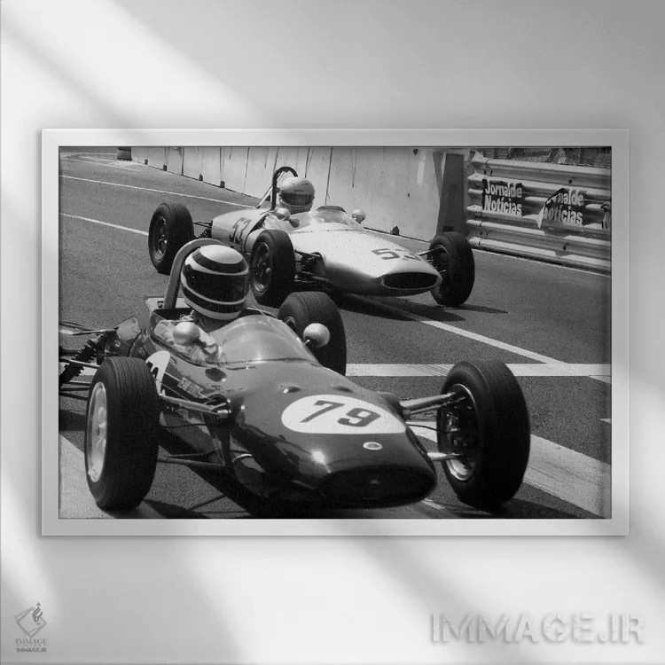 تابلو مسابقهٔ فرمول یک کلاسیک اثر هنرمند ناشناس - نمای قابدار سفید