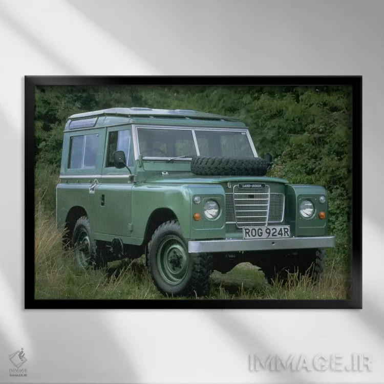 تابلو لندرور سری ۳ اثر هنرمند ناشناس - نمای قابدار مشکی