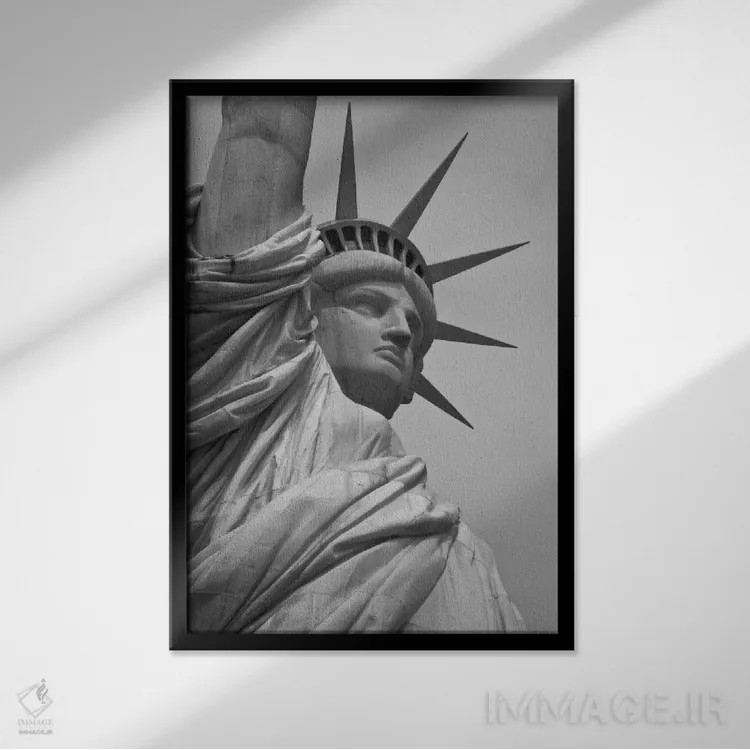 تابلو تندیس آزادی (سیاه و سفید) اثر هنرمند ناشناس - نمای قابدار مشکی
