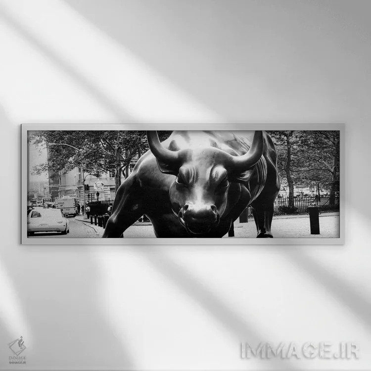 تابلو نمای نزدیک از گاو وال استریت اثر هنرمند ناشناس - نمای قابدار سفید