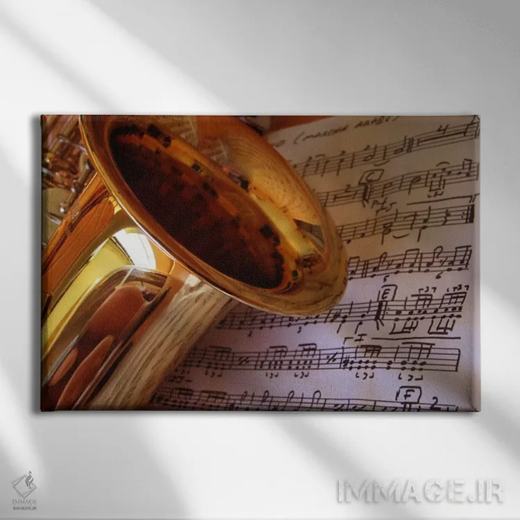 تابلو ساکسیفون طلایی اثر هنرمند ناشناس - نمای روبهرو روی دیوار