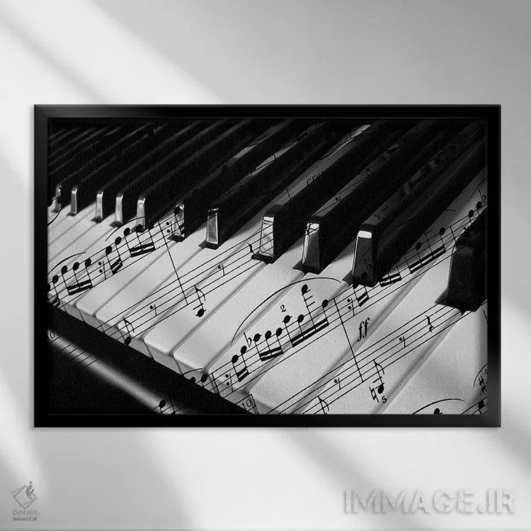 تابلو پیانو اثر هنرمند ناشناس - نمای قابدار مشکی