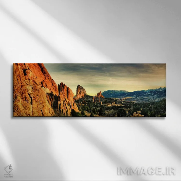 تابلو نمای پانورامای آسماننمای کلرادو اسپرینگز اثر هنرمند ناشناس - نمای روبهرو روی دیوار