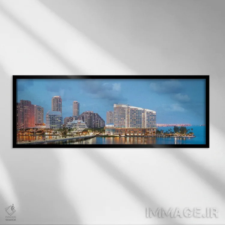 تابلو نمای پانورامای آسماننمای میامی (عصرگاهی) اثر هنرمند ناشناس - نمای قابدار مشکی