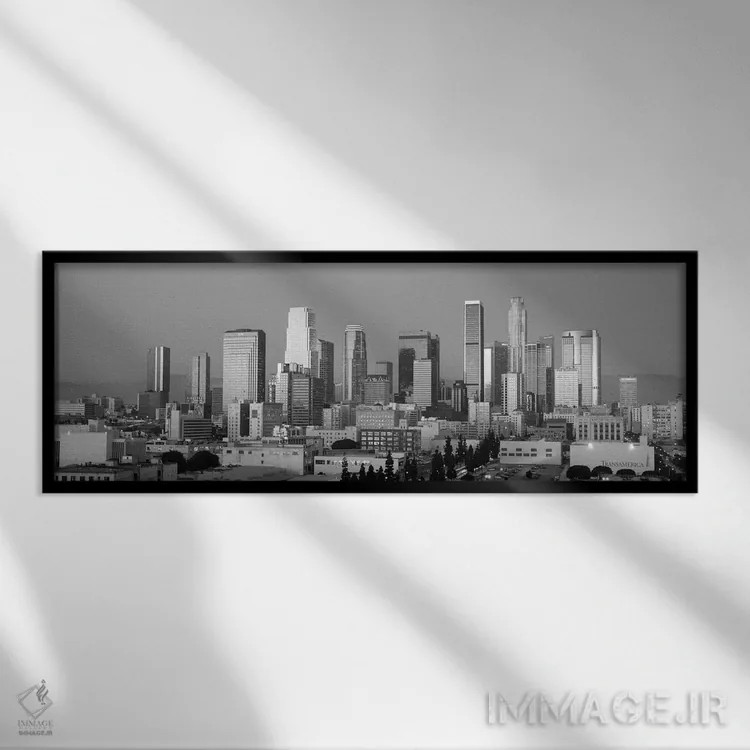 تابلو منظرهٔ گستردهٔ آسماننمای لسآنجلس (سیاه و سفید) اثر هنرمند ناشناس - نمای قابدار مشکی