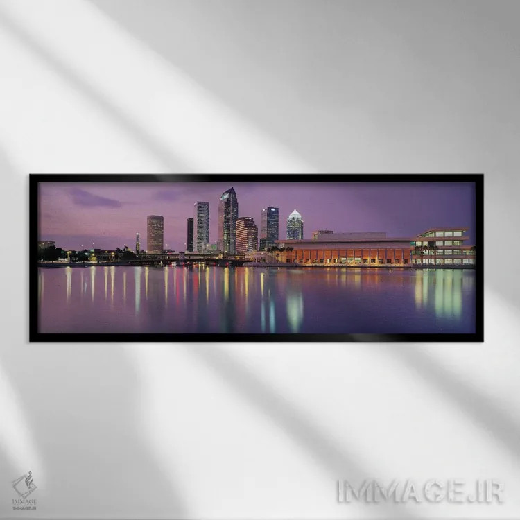 تابلو منظرهٔ گستردهٔ آسماننمای تمپا (غروب) اثر هنرمند ناشناس - نمای قابدار مشکی