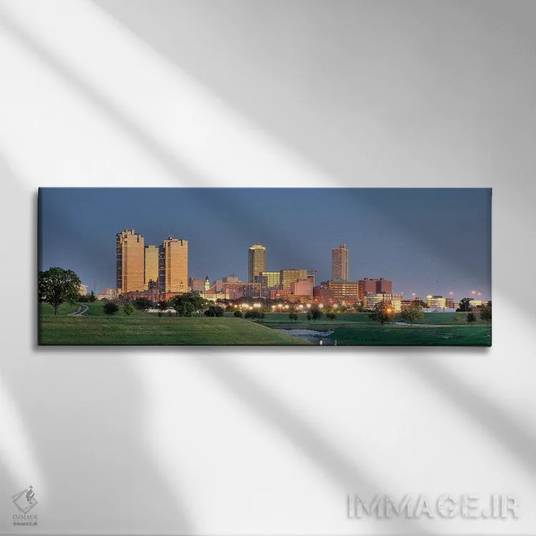 تابلو منظرهٔ گستردهٔ آسماننمای فورتوُرس (عصر) اثر هنرمند ناشناس - نمای روبهرو روی دیوار