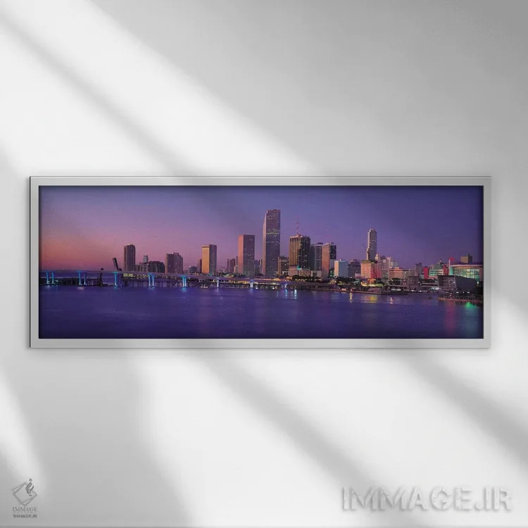 تابلو منظرهٔ گستردهٔ آسماننمای میامی (عصر) اثر هنرمند ناشناس - نمای قابدار سفید