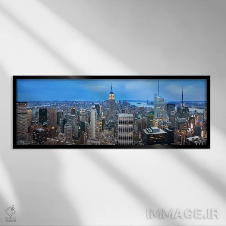 تابلو منظرهٔ گستردهٔ آسماننمای نیویورک (عصر) اثر هنرمند ناشناس - نمای قابدار مشکی