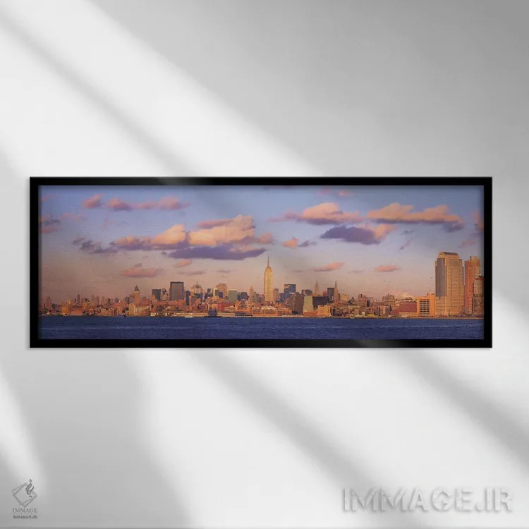 تابلو منظرهٔ گستردهٔ آسماننمای نیویورک (عصر) اثر هنرمند ناشناس - نمای قابدار مشکی
