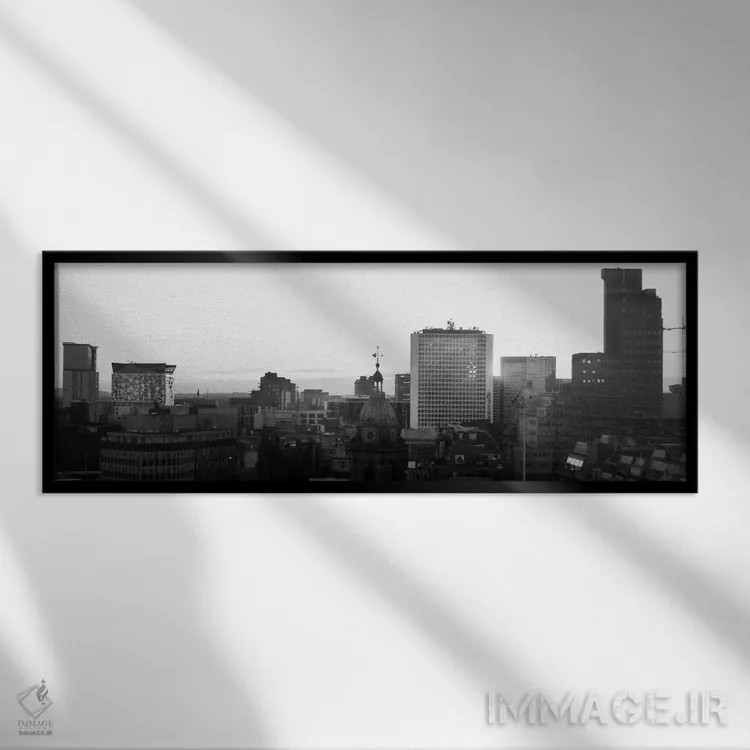 تابلو منظرهٔ گستردهٔ آسماننمای بیرمنگام (سیاه و سفید) اثر هنرمند ناشناس - نمای قابدار مشکی