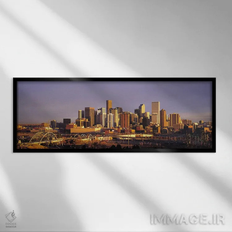 تابلو منظرهٔ گستردهٔ آسماننمای دنور (غروب) اثر هنرمند ناشناس - نمای قابدار مشکی