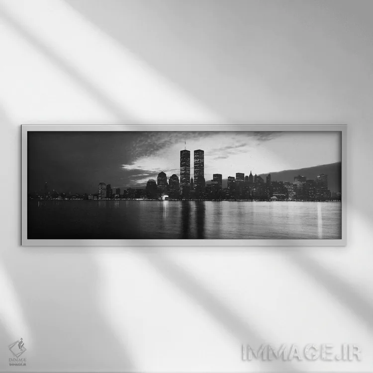 تابلو منظرهٔ گستردهٔ آسماننمای نیویورک (سیاه و سفید) اثر هنرمند ناشناس - نمای قابدار سفید