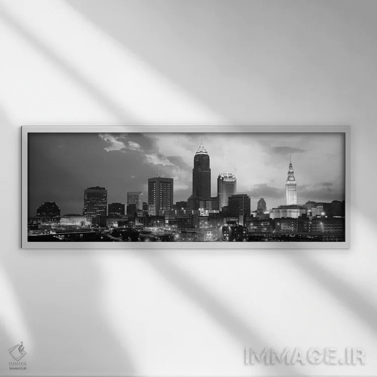 تابلو منظرهٔ گستردهٔ آسماننمای کلیولند (سیاه و سفید) اثر هنرمند ناشناس - نمای قابدار سفید