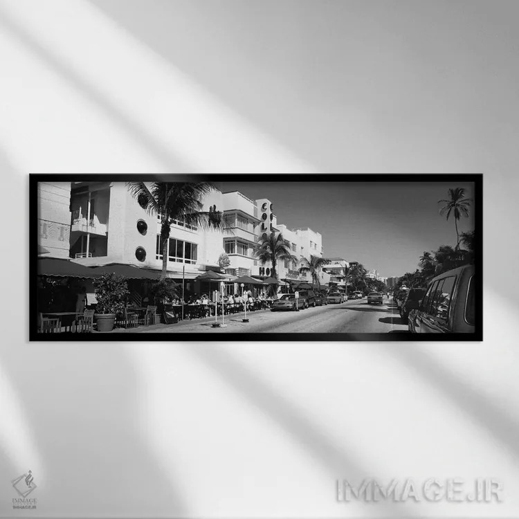 تابلو منظرهٔ گستردهٔ آسماننمای میامی (سیاه و سفید) اثر هنرمند ناشناس - نمای قابدار مشکی