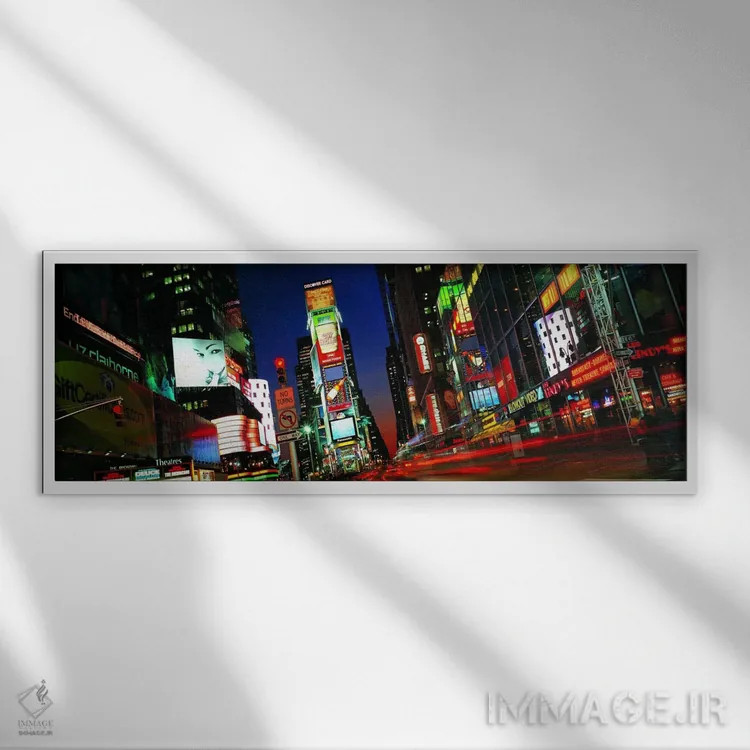 تابلو منظرهٔ گستردهٔ آسماننمای نیویورک (تایمز اسکوئر) اثر هنرمند ناشناس - نمای قابدار سفید