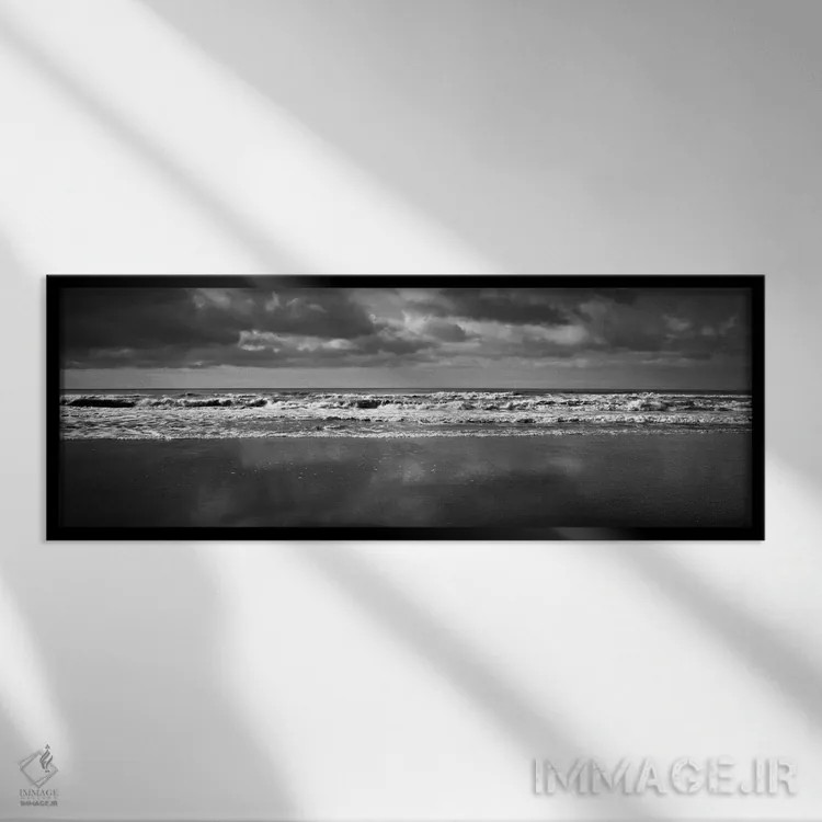 تابلو اقیانوس (سیاه و سفید) اثر مایکل هریسون - نمای قابدار مشکی