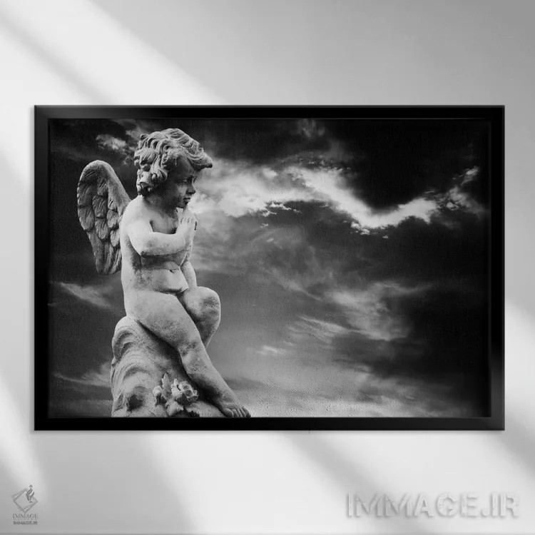 تابلو مجسمه فرشته اثر هنرمند ناشناس - نمای قابدار مشکی