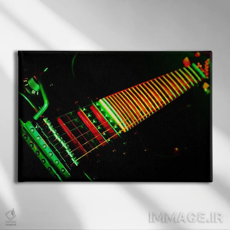 تابلو گیتار فانکی اثر هنرمند ناشناس - نمای روبهرو روی دیوار