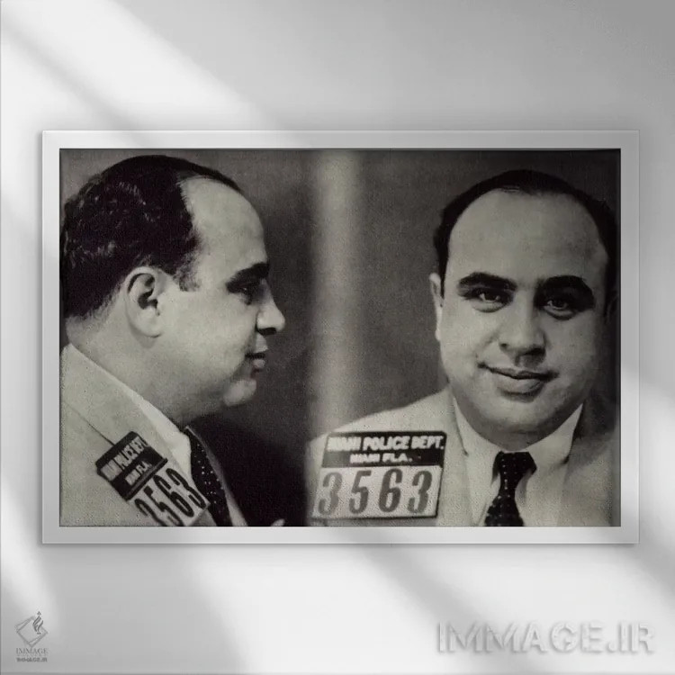 تابلو عکس بازداشت آلفونس گابریل آل کاپون اثر فایو بای فایو کالکتیو - نمای قابدار سفید