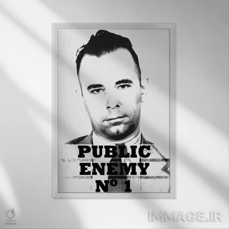 تابلو جان دیلینجر؛ دشمن عمومی شماره ۱ اثر فایو بای فایو کالکتیو - نمای قابدار سفید