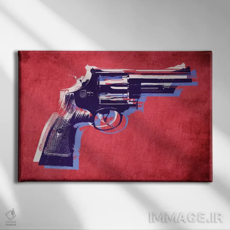 تابلو هفتتیر مگنوم روی زمینه قرمز اثر مایکل تامپست - نمای روبهرو روی دیوار