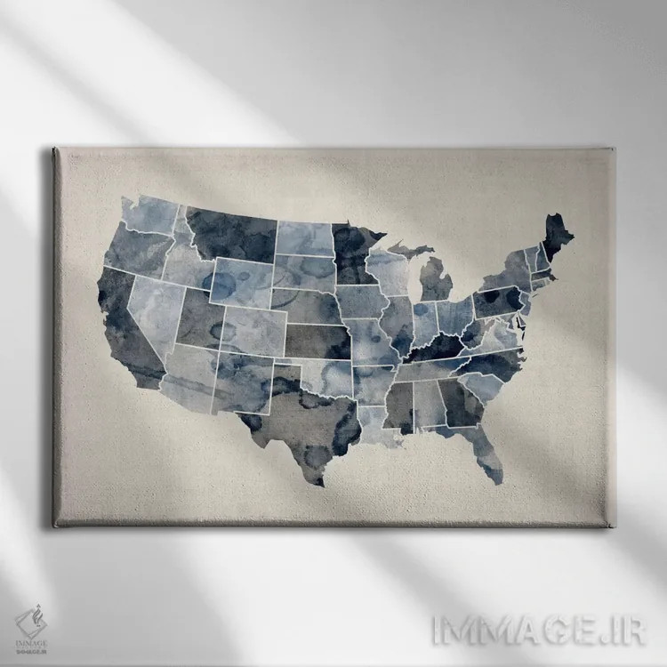 تابلو نقشهٔ ایالات متحده با آبرنگ ۳ اثر مایکل تامپست - نمای روبهرو روی دیوار