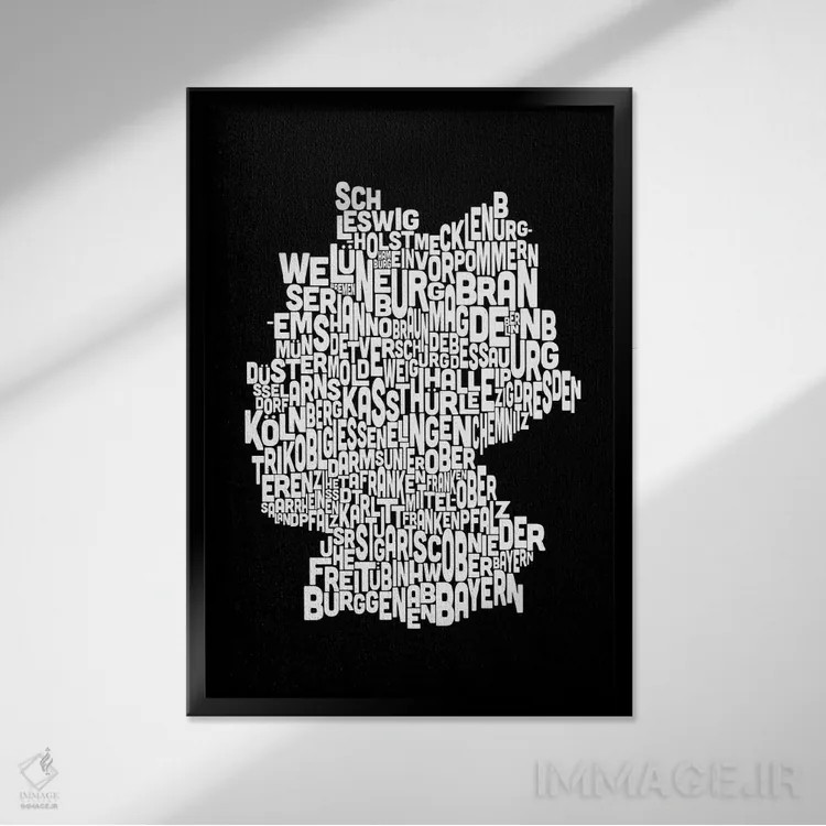 تابلو نقشهٔ متنی آلمان اثر مایکل تامپست - نمای قابدار مشکی