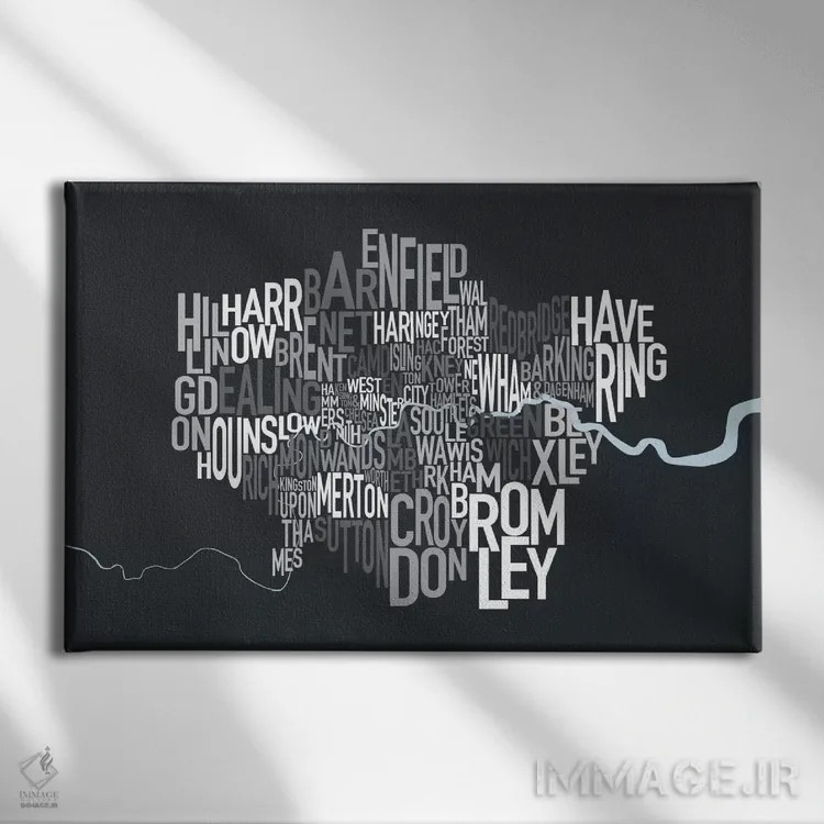 تابلو نقشهٔ متنی لندن اثر مایکل تامپست - نمای روبهرو روی دیوار