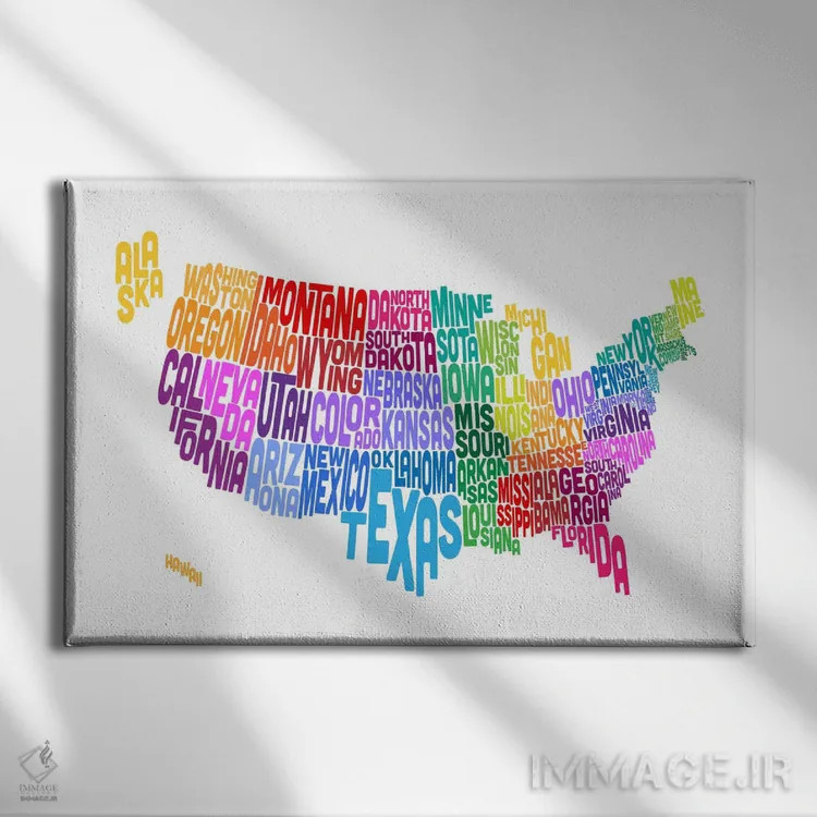 تابلو نقشهٔ تایپوگرافیک ایالتهای آمریکا اثر مایکل تامپست - نمای روبهرو روی دیوار