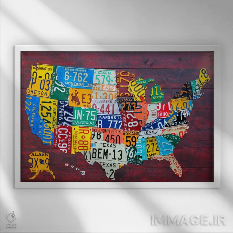 تابلو نقشهٔ آمریکا با پلاکهای بازیافتی VII اثر دیزاین ترنپایک - نمای قابدار سفید